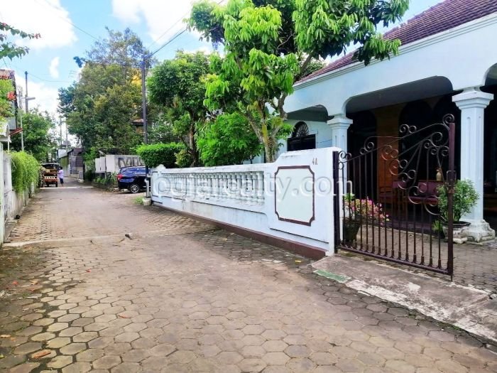 Dijual rumah kost di jogja